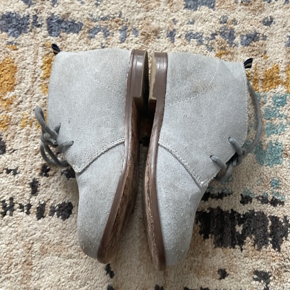 Janie and Jack- gray suede texture- size 9-10 boys toddler - Picture 2 of 11